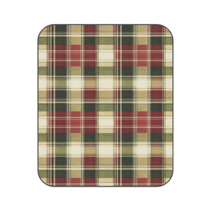 Front of the TekPaws Evergreen Escape plaid picnic blanket